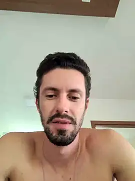 Snapshot of Diegosob8720 chatting on March 12, 2025, 2:45 pm Diegosob8720 online show from March 12, 2025, 2:45 pm
