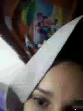  Miaaleon online show from October 25, 2025, 10:12 am