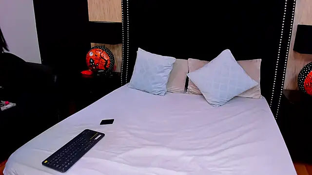 Snapshot of AshleeyPrincess chatting on October 29, 2025, 11:56 am AshleeyPrincess online show from October 29, 2025, 11:56 am