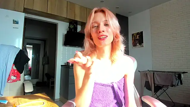 Snapshot of _Alice_Kitty chatting on February 18, 2026, 10:22 am Alice Kitty online show from February 18, 2026, 10:22 am