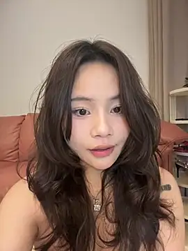 Snapshot of Hot_Mm chatting on February 26, 2025, 9:21 am Hot Mm online show from February 26, 2025, 9:21 am