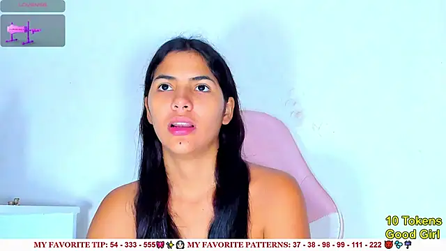 AriannaLewiis online show from November 16, 2025, 7:30 pm