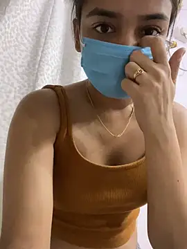 samayra124 online show from July 16, 2026, 11:49 am