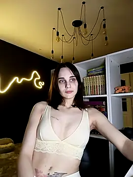 Myotoxis online show from February 15, 2026, 6:04 pm