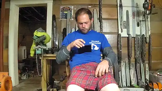 Snapshot of Bigoleslong98765 chatting on October 21, 2025, 11:16 pm Bigoleslong98765 online show from October 21, 2025, 11:16 pm