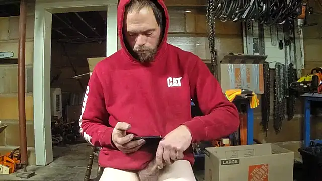 Snapshot of Bigoleslong98765 chatting on November 30, 2025, 9:02 am Bigoleslong98765 online show from November 30, 2025, 9:02 am