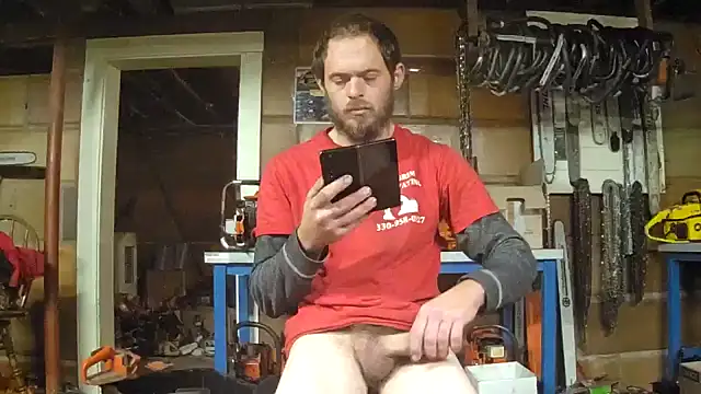 Snapshot of Bigoleslong98765 chatting on December 3, 2025, 12:51 am Bigoleslong98765 online show from December 3, 2025, 12:51 am