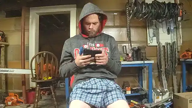 Snapshot of Bigoleslong98765 chatting on December 17, 2025, 2:12 pm Bigoleslong98765 online show from December 17, 2025, 2:12 pm