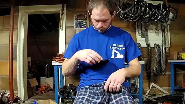 Snapshot of Bigoleslong98765 chatting on February 11, 2026, 1:38 pm Bigoleslong98765 online show from February 11, 2026, 1:38 pm