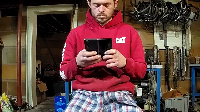 Snapshot of Bigoleslong98765 chatting on February 13, 2026, 11:45 pm Bigoleslong98765 online show from February 13, 2026, 11:45 pm