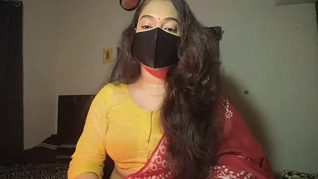 Most-Beautiful-Queen online show from May 18, 2026, 7:31 pm