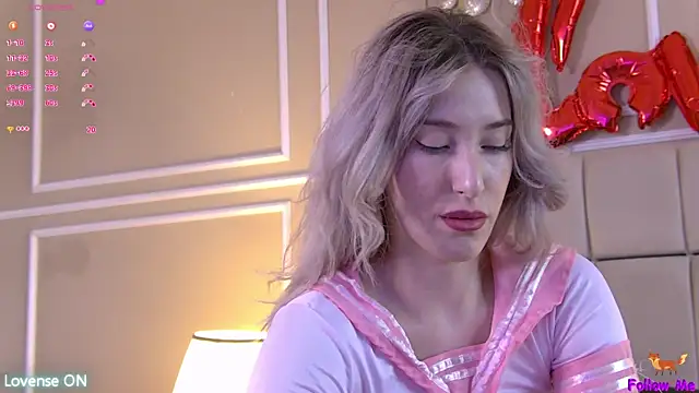 SerenaBennet online show from September 20, 2025, 5:41 am