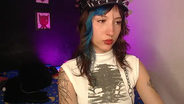 niakat  online show from February 4, 2026, 9:20 pm