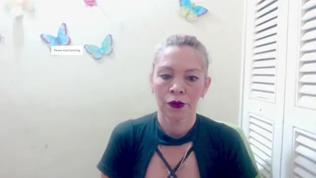 electra-mommy online show from November 14, 2025, 11:09 am