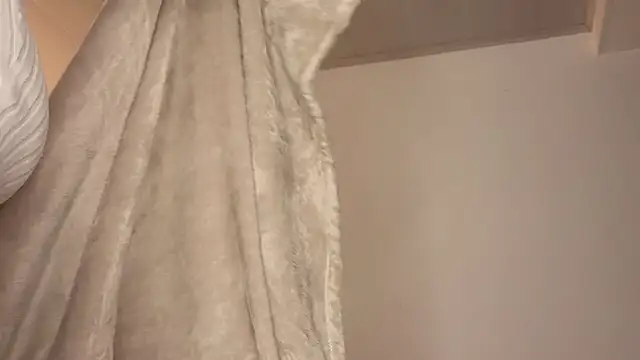 AtheneaRossi online show from October 24, 2025, 11:50 am