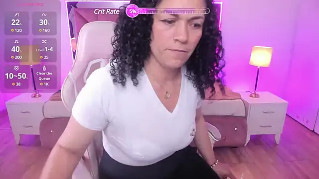 Aliciia cute1 online show from December 16, 2024, 9:09 pm