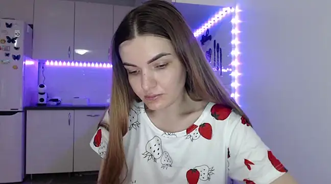 Snapshot of _JustmeHere_ chatting on February 19, 2025, 5:06 pm JustmeHere online show from February 19, 2025, 5:06 pm