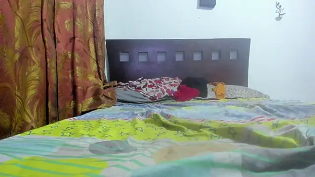 Brenda Smith69 online show from March 4, 2026, 9:54 pm