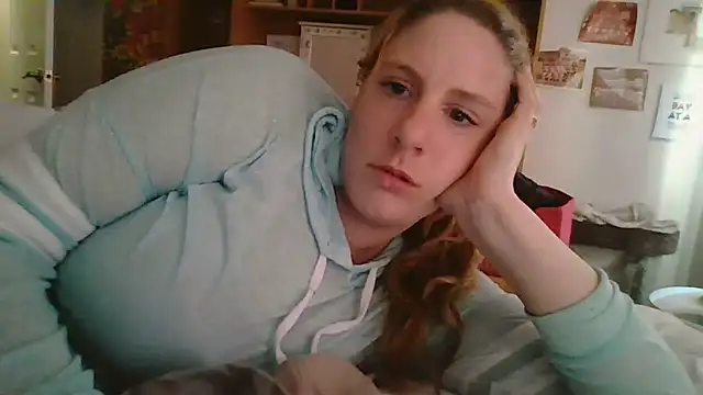 MsLG12301 online show from February 17, 2025, 9:52 pm