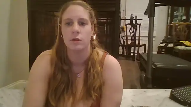 MsLG12301 online show from February 19, 2025, 1:29 am