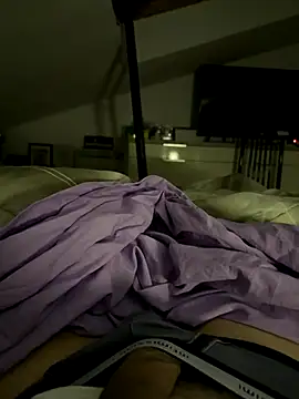 Snapshot of Dickmaster444 chatting on November 13, 2025, 4:39 pm Dickmaster444 online show from November 13, 2025, 4:39 pm