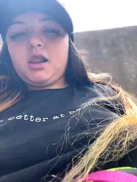 Snapshot of SweetPaige_ chatting on November 4, 2025, 3:22 pm SweetPaige online show from November 4, 2025, 3:22 pm