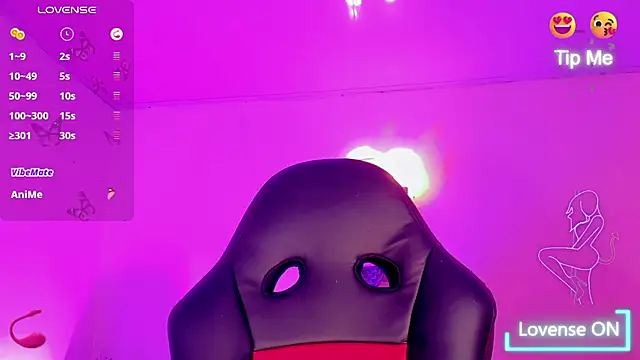 naomy  xx online show from February 14, 2026, 7:10 pm