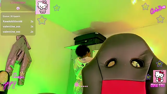 naomy  xx online show from March 25, 2026, 3:23 am