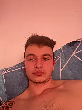 Snapshot of Kosty61_ chatting on February 10, 2026, 1:15 pm Kosty61 online show from February 10, 2026, 1:15 pm