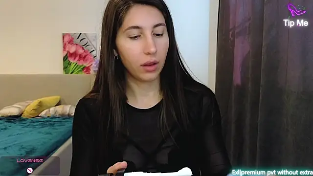 marrycolins online show from June 20, 2026, 2:36 am