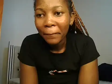 Petitiebooty online show from February 5, 2025, 9:15 am