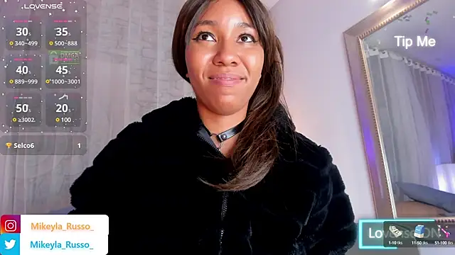 Mikeyla-Russo online show from February 14, 2025, 12:19 am