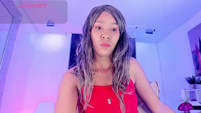 Mikeyla-Russo online show from September 13, 2025, 2:06 pm