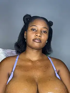 Snapshot of chocogirl01 chatting on March 8, 2025, 5:01 pm chocogirl01 online show from March 8, 2025, 5:01 pm