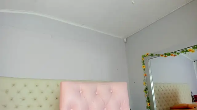 Snapshot of nami_sam01 chatting on December 21, 2024, 3:31 pm nami sam01 online show from December 21, 2024, 3:31 pm