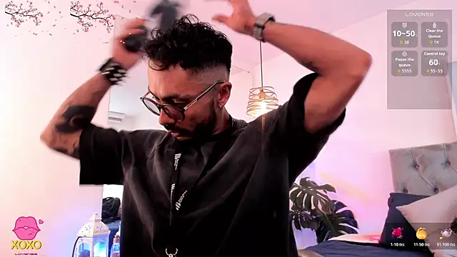 Tom cooper  online show from November 7, 2025, 12:16 pm