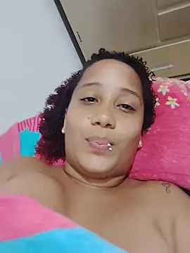 Snapshot of zandra_kiman chatting on July 3, 2026, 5:36 am zandra kiman online show from July 3, 2026, 5:36 am