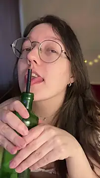 emigooflordXD online show from March 21, 2026, 1:37 pm