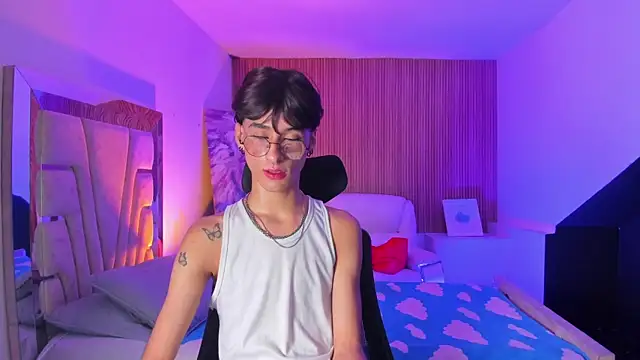 JasperCooper  online show from October 3, 2025, 12:57 pm