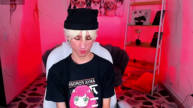 JasperCooper  online show from November 19, 2025, 8:20 pm