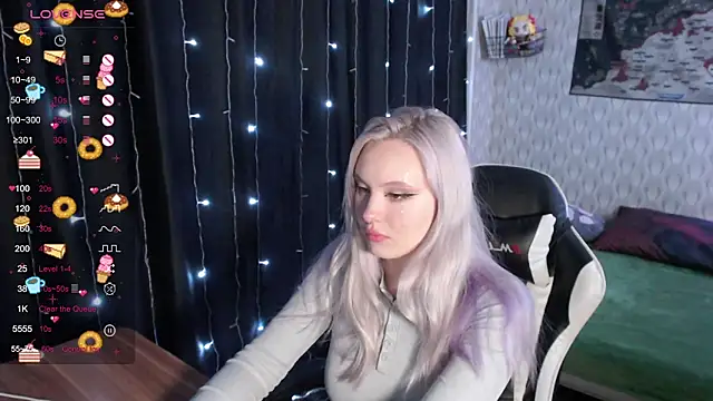 Snapshot of VikaPowers chatting on December 20, 2024, 6:13 pm VikaPowers online show from December 20, 2024, 6:13 pm