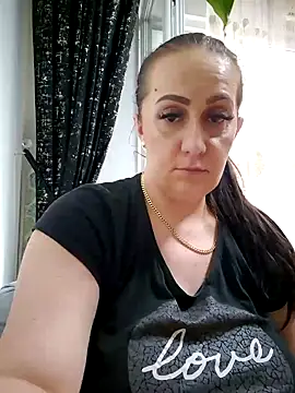 Snapshot of AvaLloyd chatting on February 6, 2025, 11:43 am AvaLloyd online show from February 6, 2025, 11:43 am