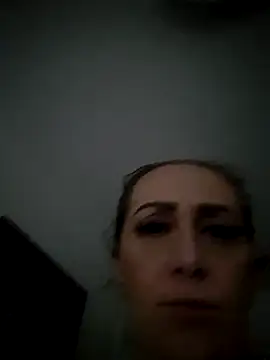 Snapshot of AvaLloyd chatting on February 6, 2025, 2:48 pm AvaLloyd online show from February 6, 2025, 2:48 pm