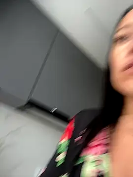 CuteNata online show from September 26, 2025, 10:19 am