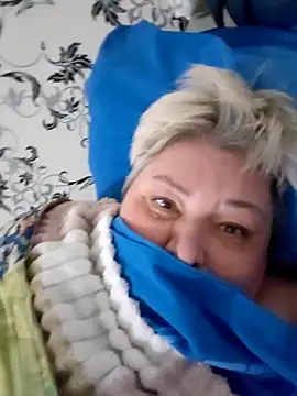 Baunti5555 online show from October 28, 2025, 7:27 pm