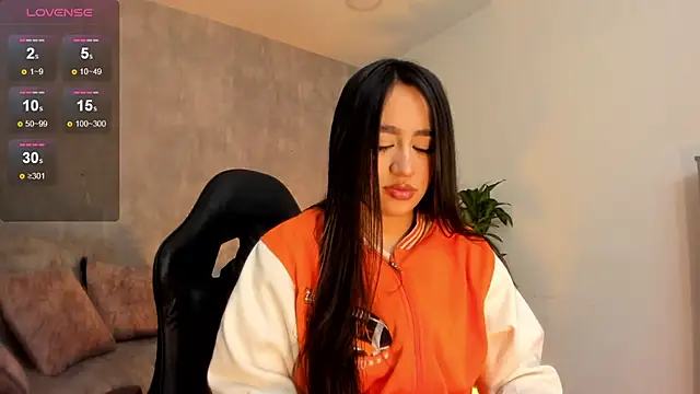 miacoopersx online show from October 11, 2025, 12:26 pm