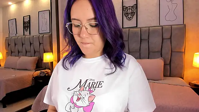 Snapshot of sweet--emily chatting on January 5, 2025, 7:07 am sweet--emily online show from January 5, 2025, 7:07 am