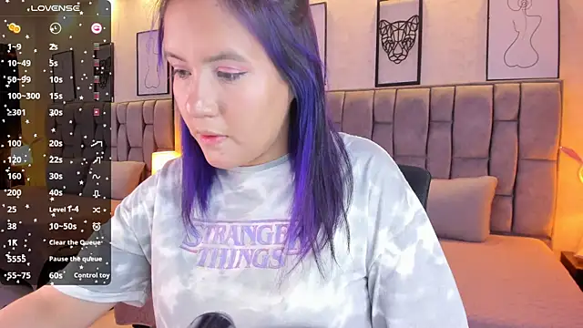 Snapshot of sweet--emily chatting on January 25, 2025, 9:36 am sweet--emily online show from January 25, 2025, 9:36 am