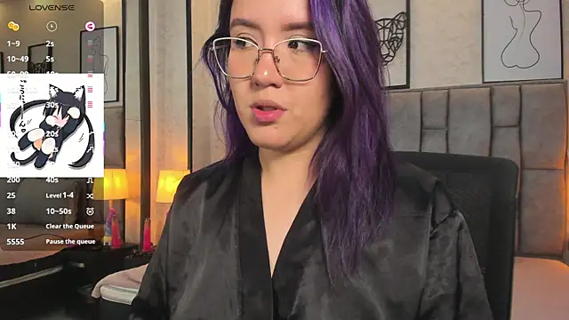 Snapshot of sweet--emily chatting on March 14, 2025, 7:37 am sweet--emily online show from March 14, 2025, 7:37 am