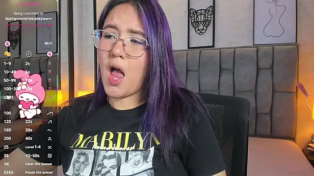 Snapshot of sweet--emily chatting on March 18, 2025, 6:46 am sweet--emily online show from March 18, 2025, 6:46 am